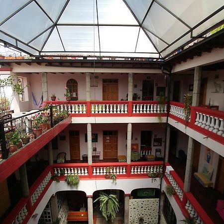 Hostal Quito Cultural Exterior photo