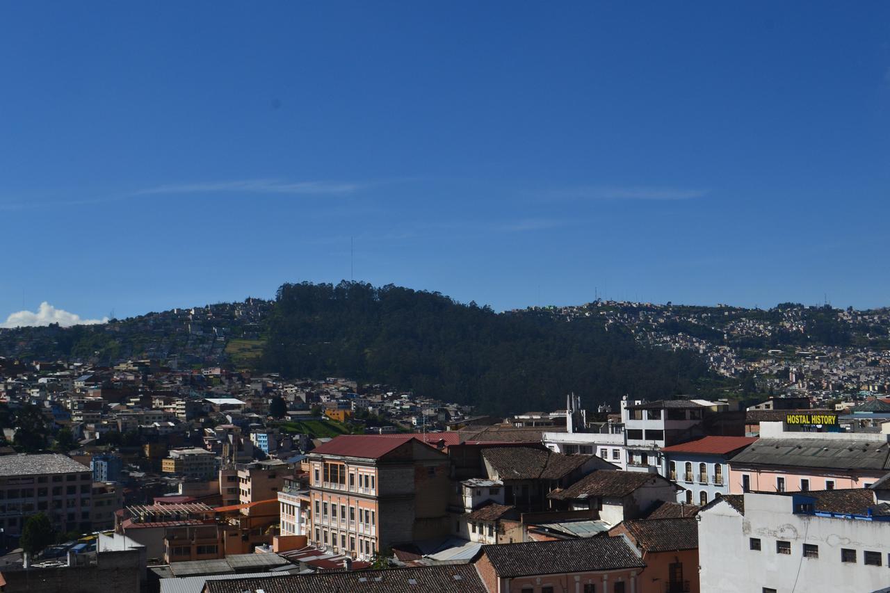 Hostal Quito Cultural Exterior photo